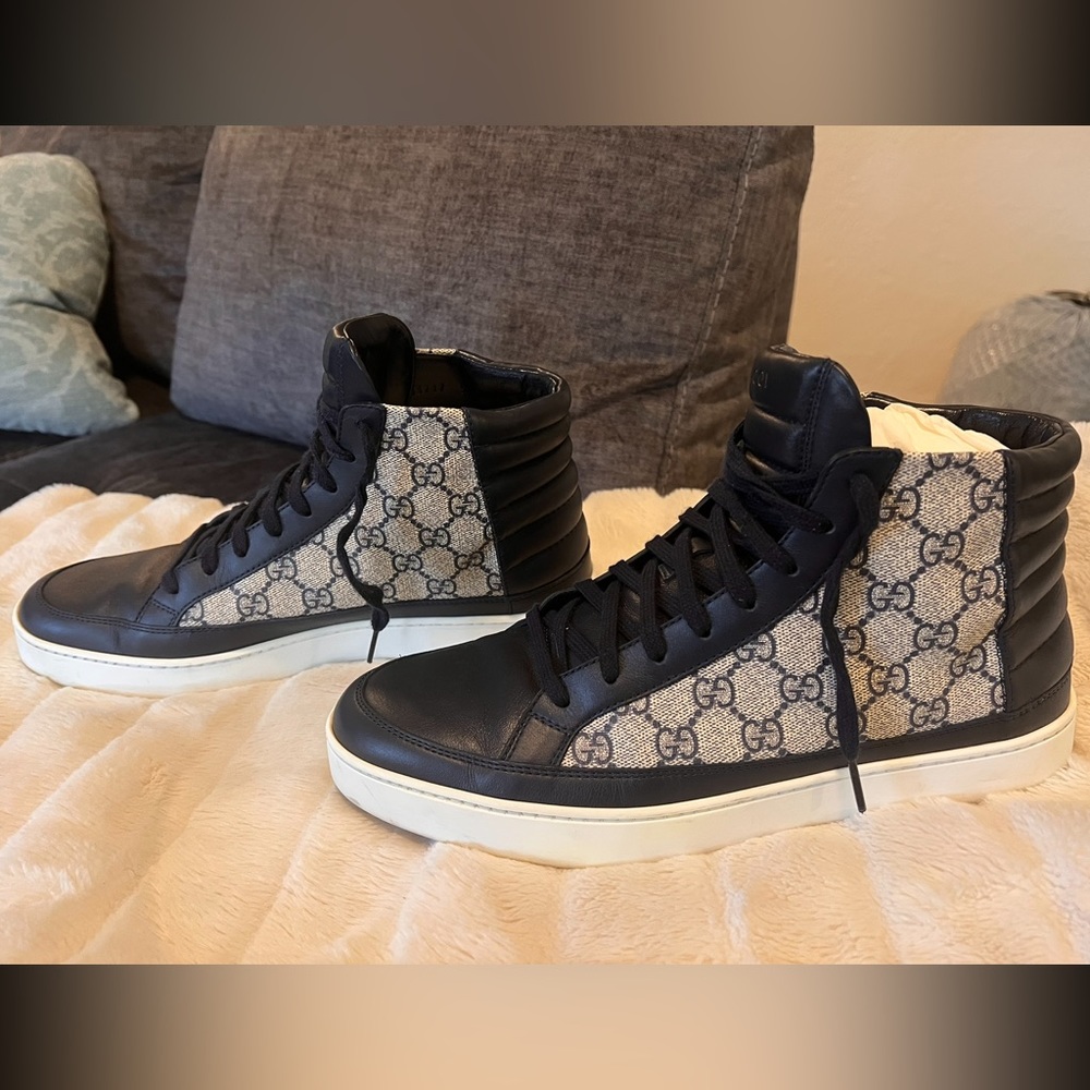Authentic Gucci monogram Mens High tops